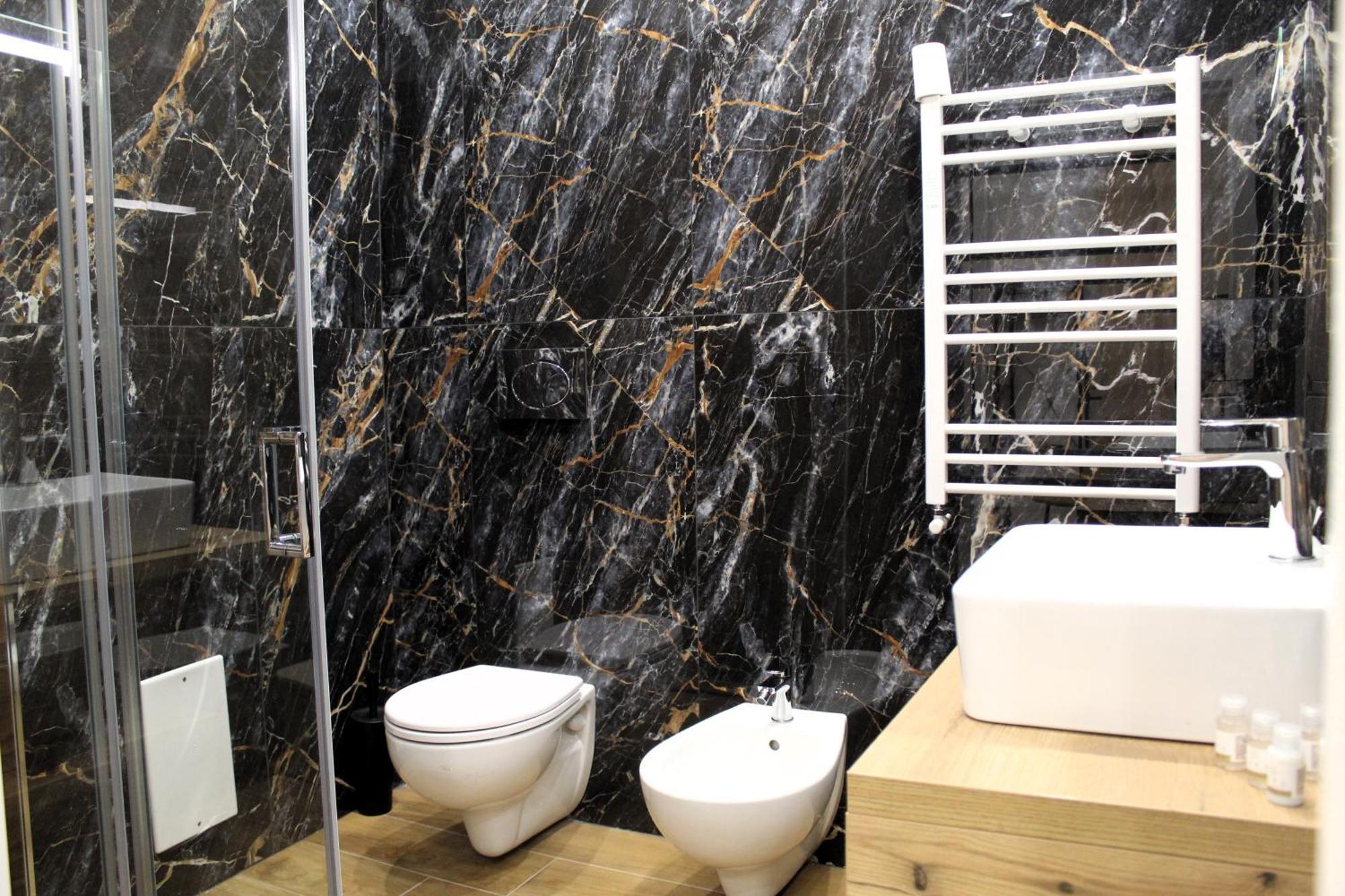 Blackwoody Contemporary Rooms - Napoli Centro Storico Eksteriør bilde