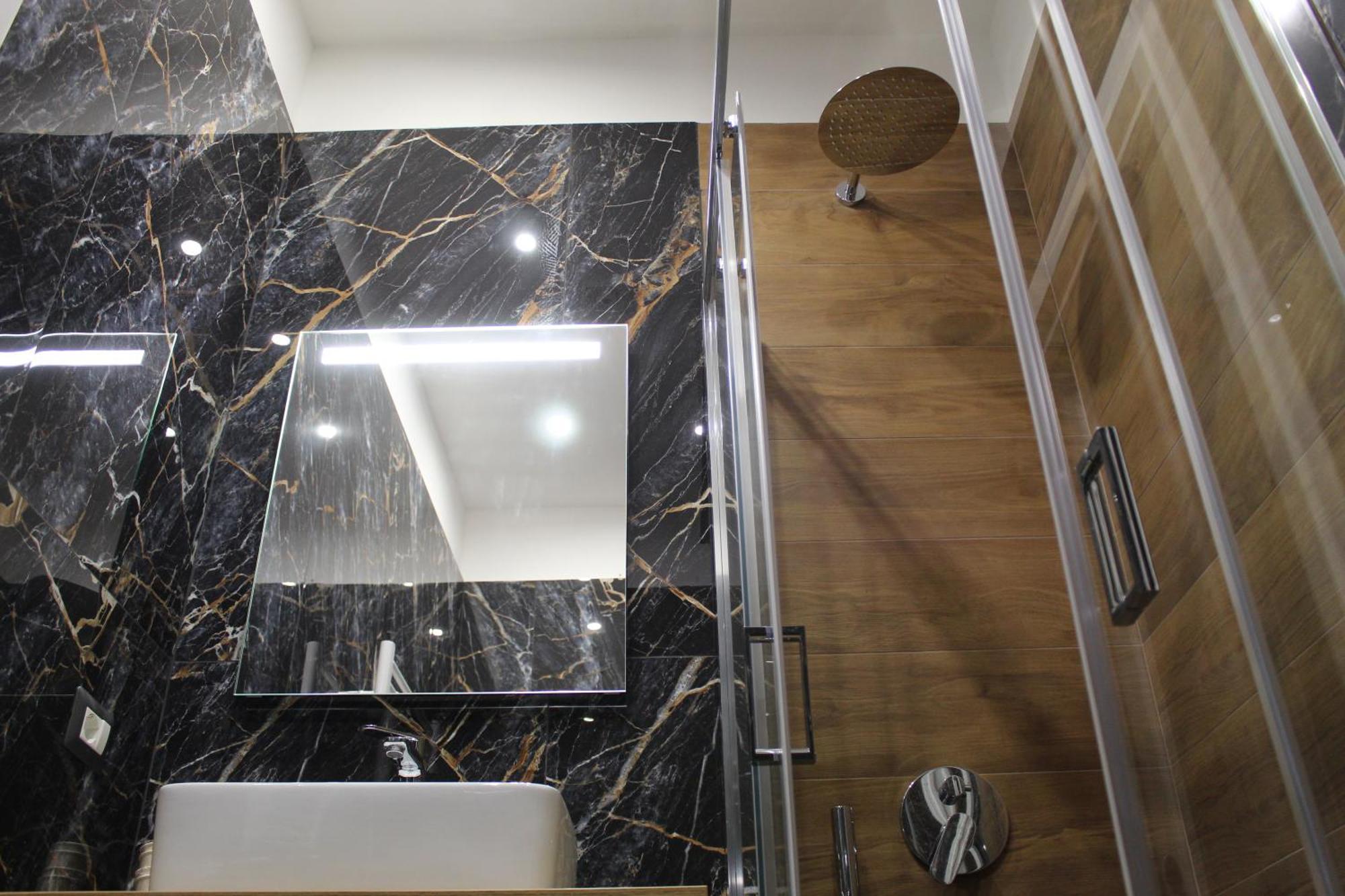 Blackwoody Contemporary Rooms - Napoli Centro Storico Eksteriør bilde